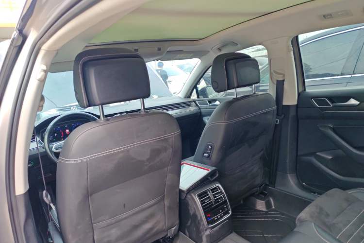 Used Volkswagen Magotan 2020 330TSI DSG Luxury Edition
