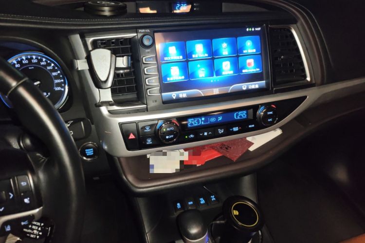 Used Toyota Highlander 2018 2.0T Four-Wheel Drive Knight Edition 7 Seats China VI Standard
