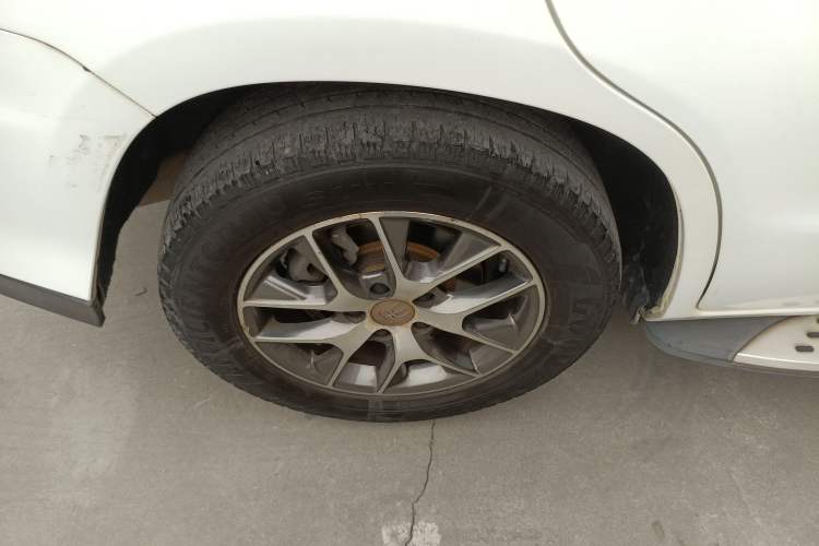 Used BYD Song 2018 1.5TID Automatic Smart Connect Prestige Model