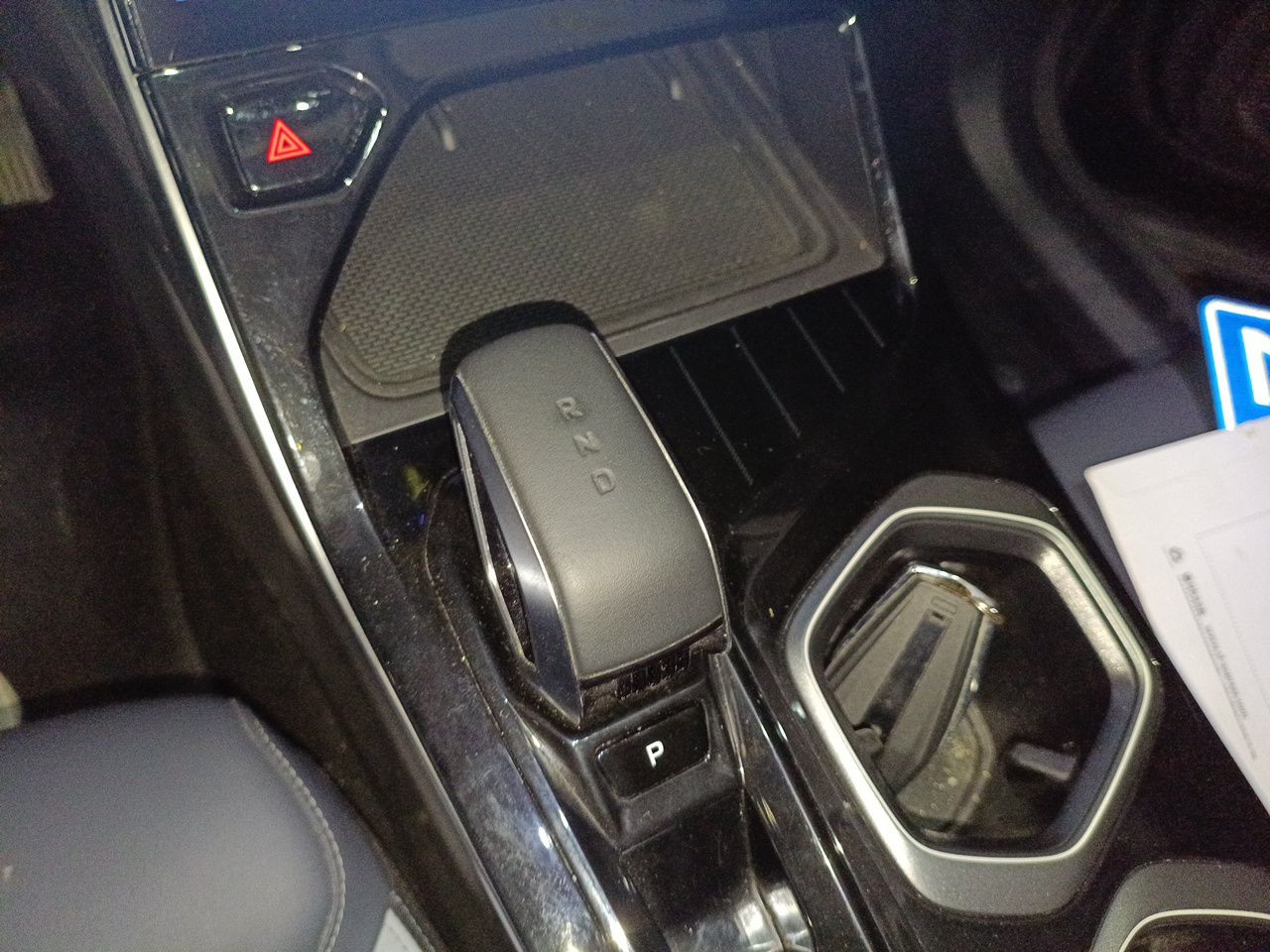 Geely Auto FX11 2023 1.5TD DCT Prestige Edition — снимка 14