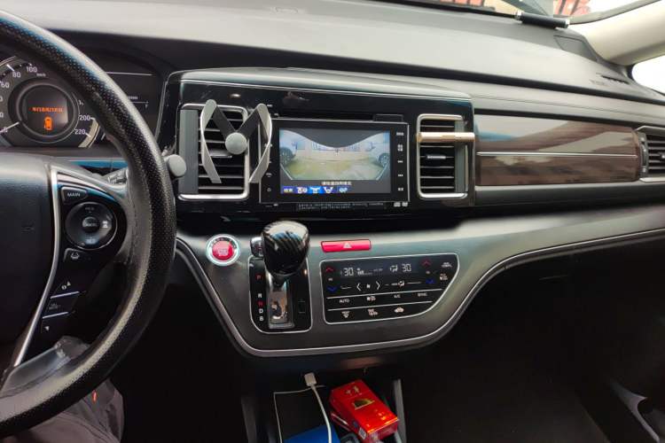 Used Honda Elysion 2016 2.4L Supreme Edition