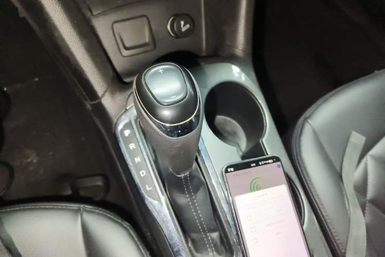 Used Chevrolet Cruze 2018 320 Automatic Pioneer Sunroof Edition
