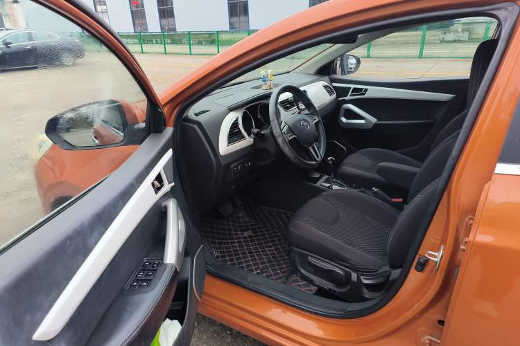 Used JAC Refine S2 2015 1.5L CVT Luxury Edition
