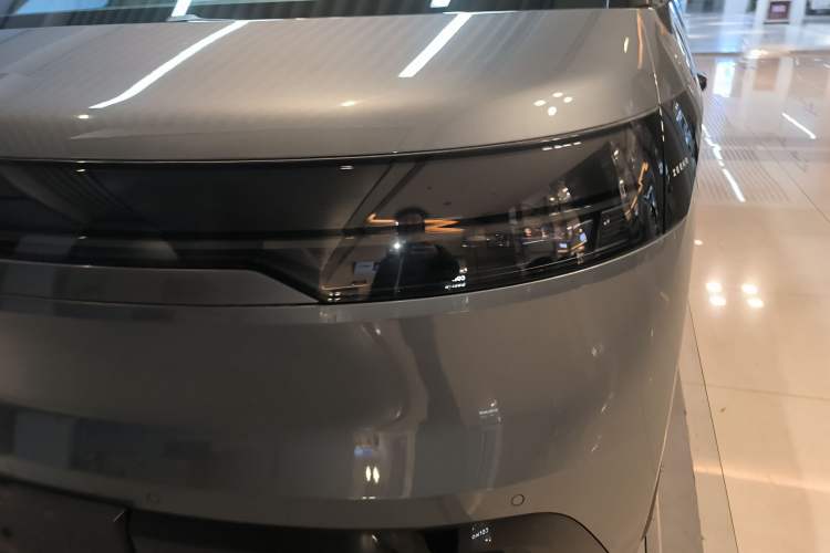 Used Zeekr MIX 2025 Long-Range Intelligent Driving Edition