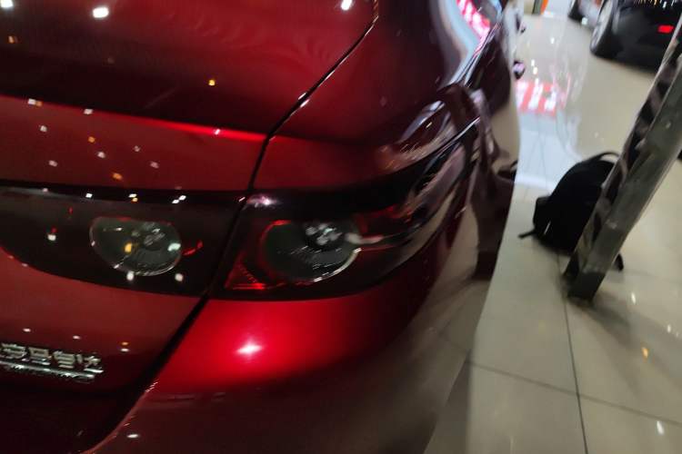 Used Mazda Mazda 3 Axela 2021 2.0L Automatic Zhiqing Edition
