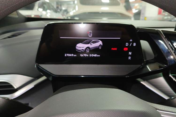 Used Volkswagen ID.4 CROZZ 2022 Long-Range PURE+ Edition
