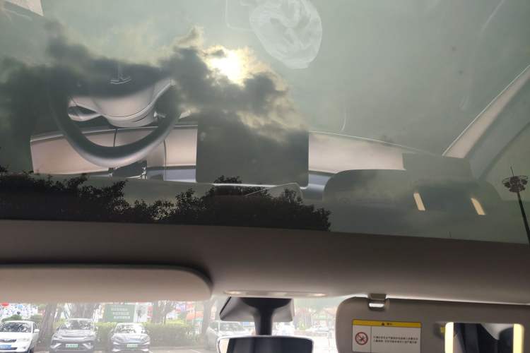 Used Tesla Model Y 2021 Long-Range All-Wheel-Drive Version