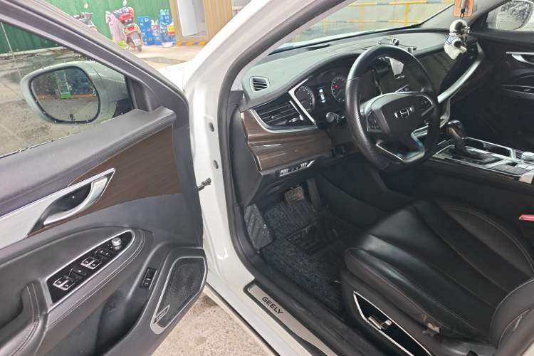 Used Geely Auto Emgrand GT 2020 Revised 1.8T Navigation Edition