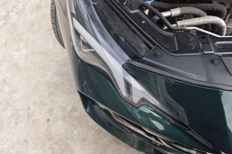 Used MG 7 2023 2.0T Automatic Hunter Luxury Edition Right Front Headlight