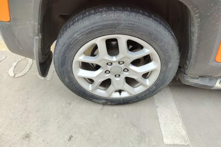 Used Jeep Renegade 2018 Connected Large Screen Version 180T Automatic High-Energy Edition
