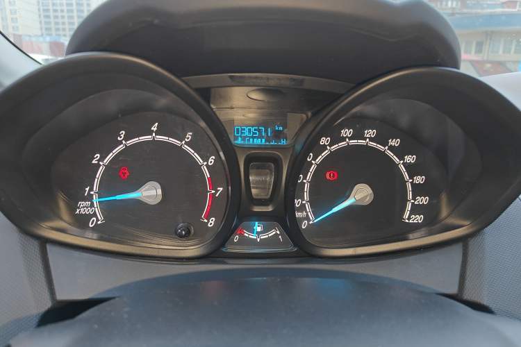 Used Ford Fiesta 2013 Hatchback 1.5L Manual Fashion Edition
