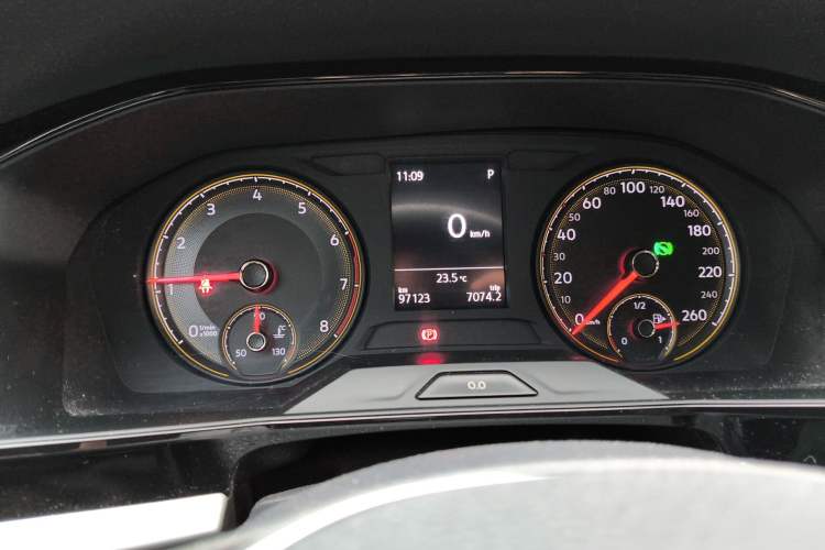 Used Volkswagen Lavida 2018 280TSI DSG Comfort Edition China V Standard Instrument Cluster