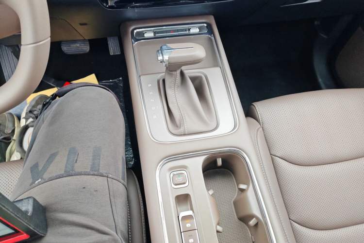 Used Wuling Starlight 560 2026 1.5T CVT Elite Edition