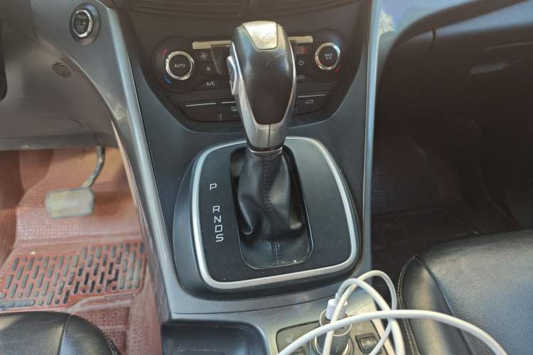 Used Ford Kuga 2015 1.5L GTDi Four-Wheel-Drive Elite Model