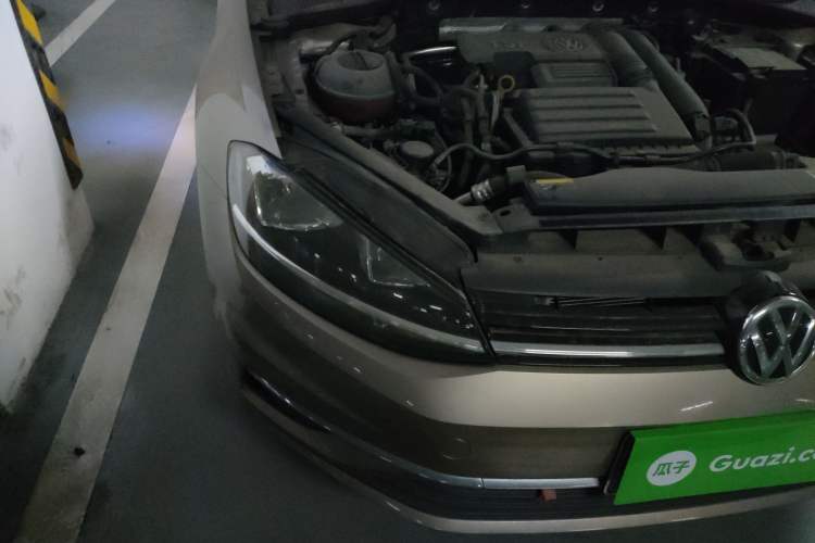 Used Volkswagen Golf 2019 200TSI DSG Comfort & Ambition Edition China VI Standard