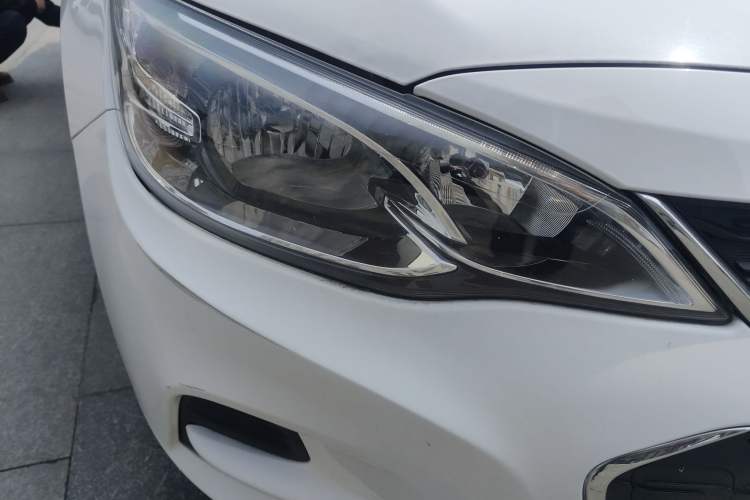 Used Chevrolet Cavalier 2018 320 Automatic Enjoyment Sunroof Edition