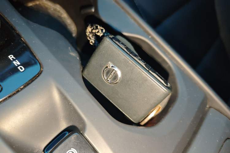 Used Volvo XC40 2022 T4 Four-Wheel Drive Smart & Stylish Edition