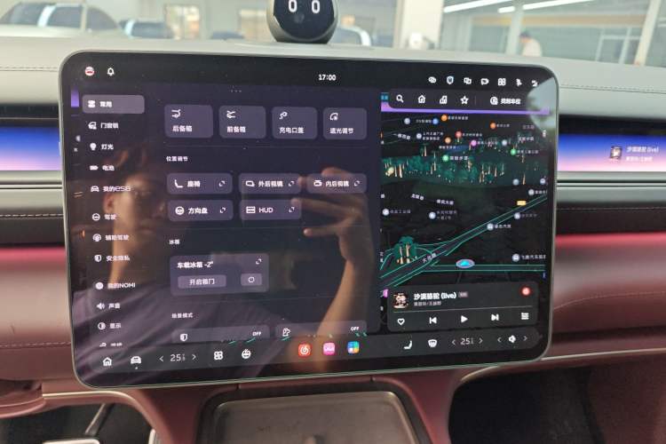 Used Nio ES8 2026 Model 6-seat Executive Signature Edition Audio And AC Panel