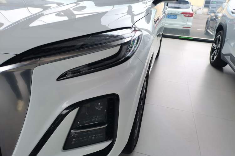 Used Hongqi HS3 PHEV 2024 PHEV 115km Jingwei Edition
