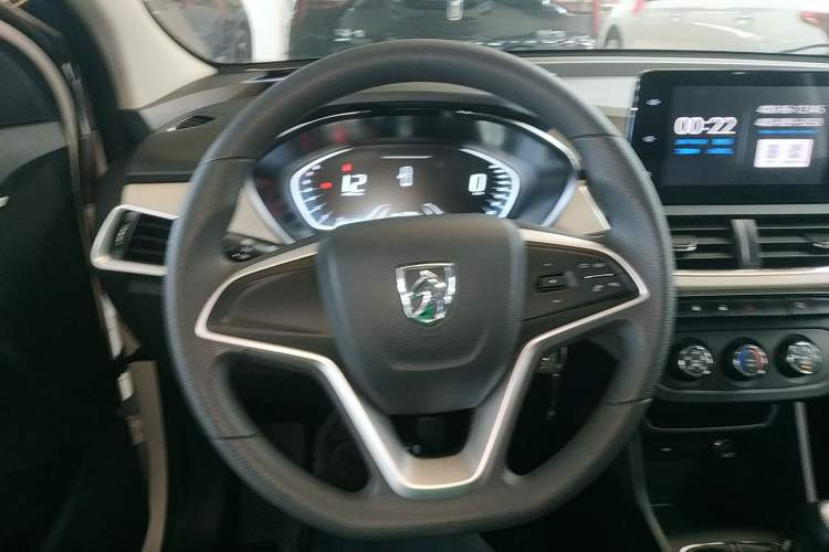 Used Baojun 360 2019 Revised Version 1.5L Manual Elite China VI
