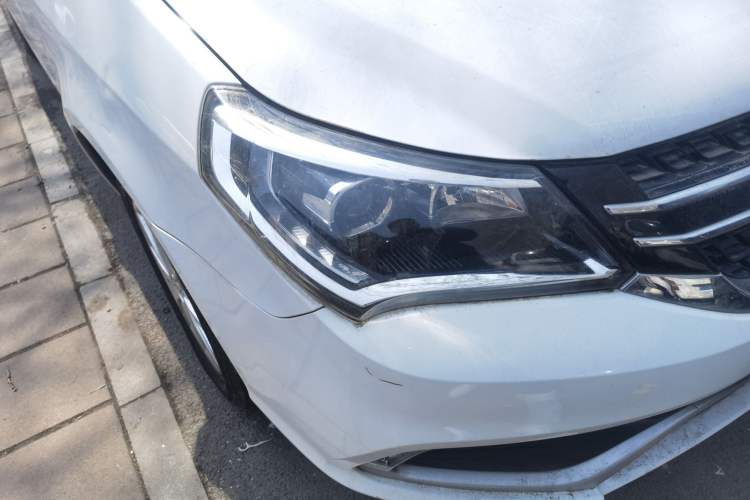 Used Geely Auto Diamond 2016 1.5L Manual Elite Version China IV Standard