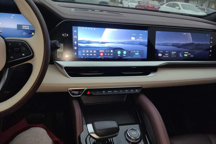 Used Geely Auto Monjaro L 2021 2.0TD DCT EVO Two-Wheel Drive Prestige Version
