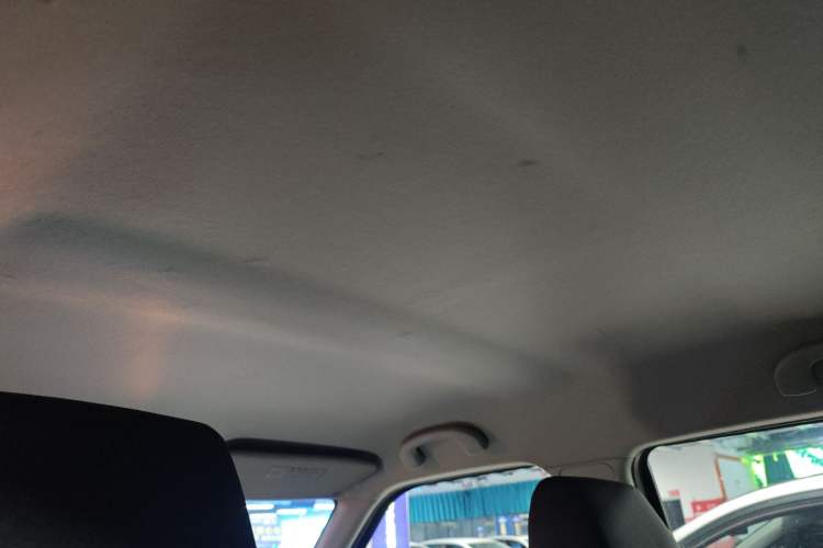 Used Suzuki Swift 2014 1.5L Automatic Fashion Edition