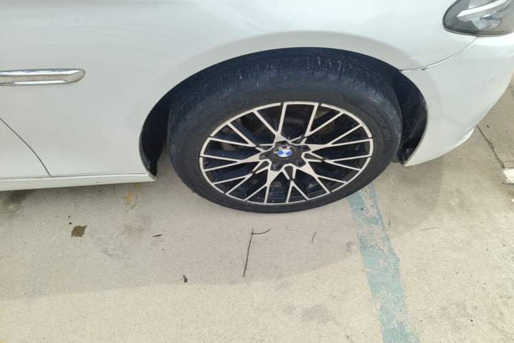 Used BMW 5 Series 2014 528Li xDrive Premium Edition
