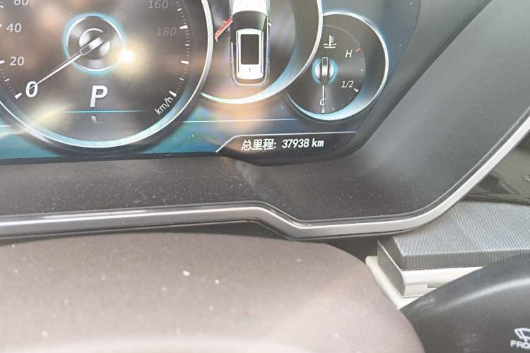 Used Zotye T700 2017 1.8T Dual-Clutch Prestige Model