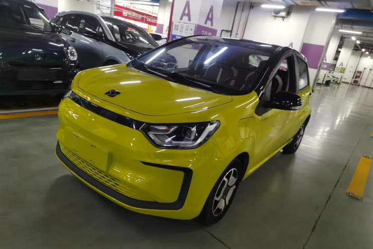 Used SOL E10X 2021 302 km Range Luxury Version 30.2 kWh