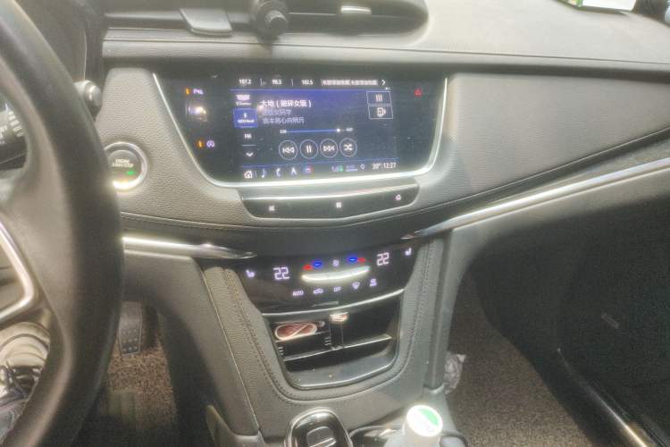 Used Cadillac XT5 2020 Revised Version 28T Luxury Edition Audio And AC Panel