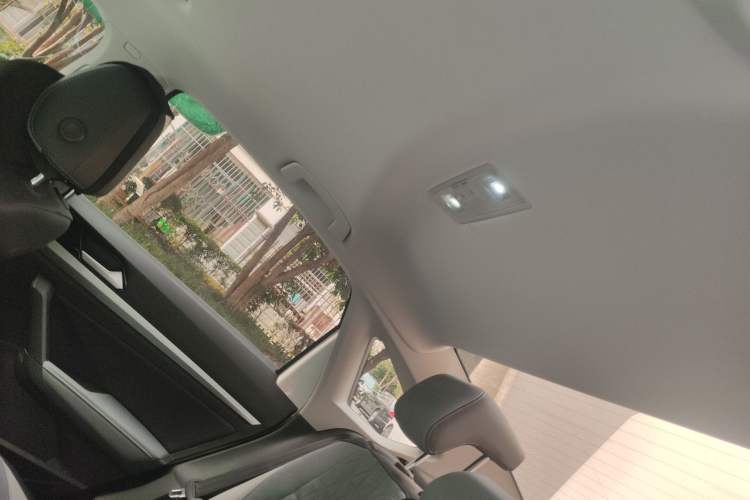 Used Volkswagen Lavida 2023 280TSI DSG Full-Comfort Edition Headliner