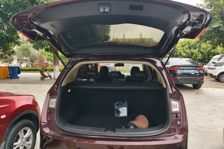 Used Baojun 560 2016 1.8L Manual Luxury Edition