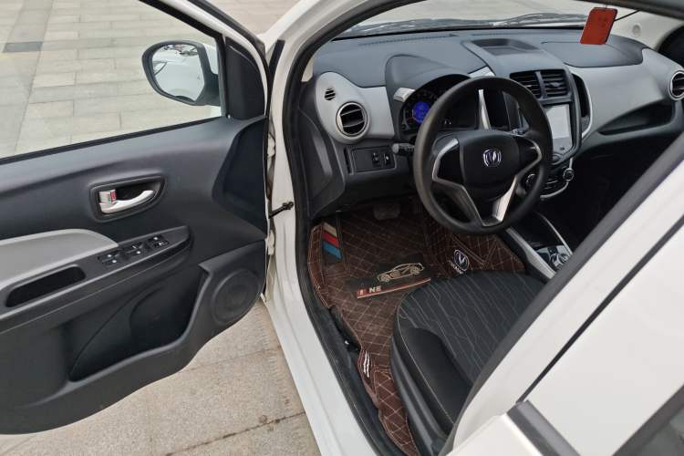 Used CHANGAN OSHAN Benni E-Star 2021 National Edition Xinyi Version (Fast-Charging Edition) Lithium Iron Phosphate (31.95 kWh) Driver Seat