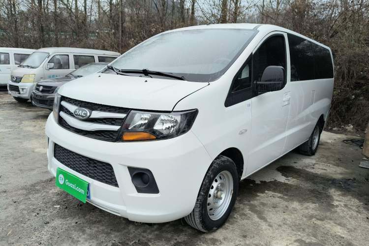 Used JAC Refine M3 2023 PLUS 1.5T 5/7-seat Classic Edition