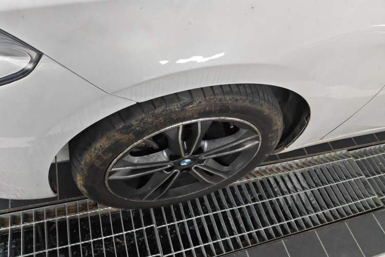 Used BMW 1 Series 2019 118i Fashion Model Left Front Wheel Hub