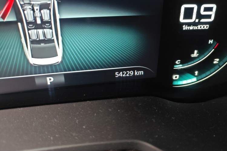 Used Roewe i5 2019 1.5L Automatic 4G Connected Linghao Flagship Edition Odometer Close Up