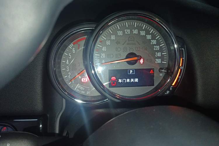 Used MINI Countryman 2019 1.5T COOPER Classic Weekend Edition
