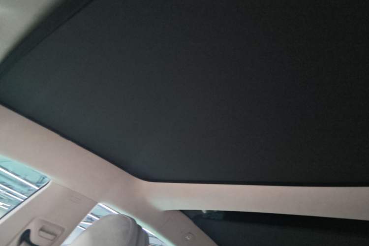 Used Hima Luxeed S7 2025 855 km Max