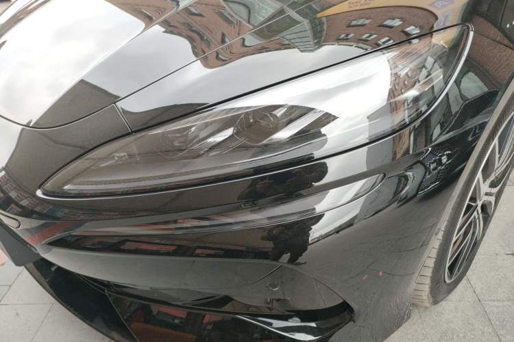 Used Denza Z9 2024 1100 km Four-Wheel Drive Max Version