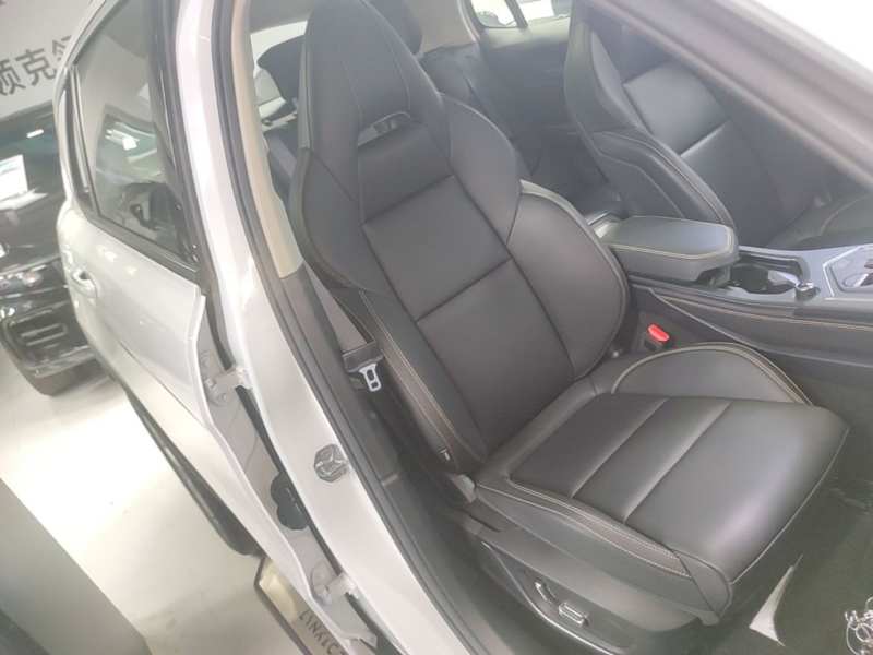 Used Lynk & Co 01 2023 2.0TD Two-Wheel Drive Asian Games Edition — 24