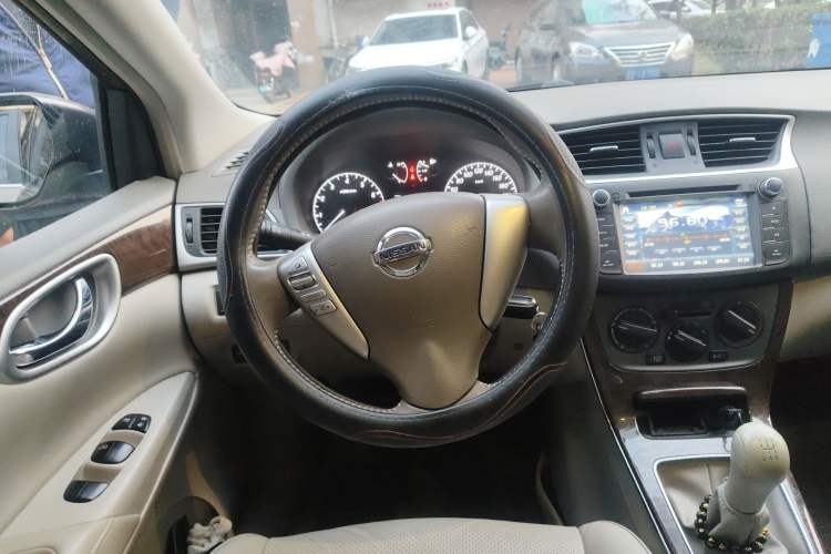Used Nissan Sylphy 2012 1.6 XL Manual Luxury Edition