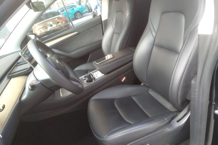 Used Tesla Model Y 2022 Rear-Wheel-Drive Version