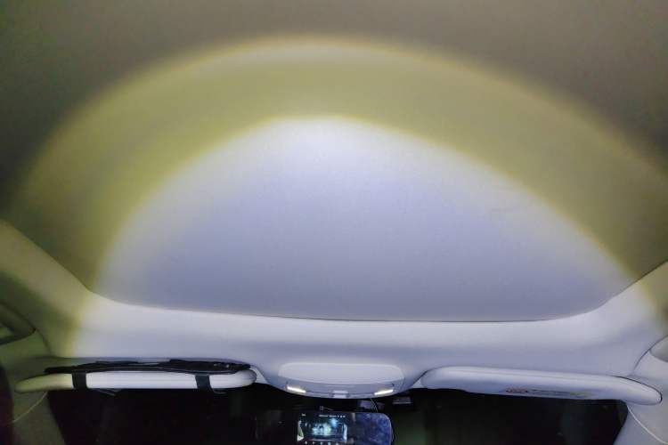 Used Ford Edge 2016 EcoBoost 245 Two-Wheel-Drive Titanium 7-Seater
