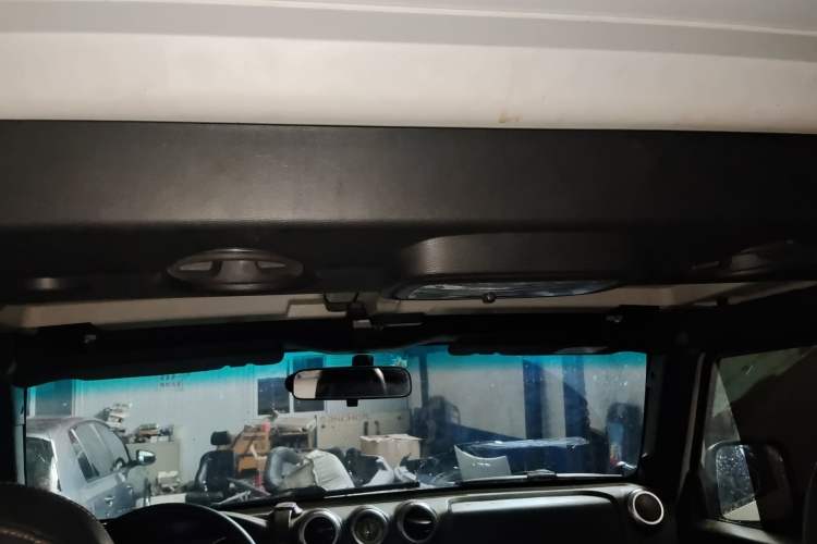 Used BAIC Off-Road BJ40 2016 40L 2.0T Manual All-Wheel Drive Prestige Edition