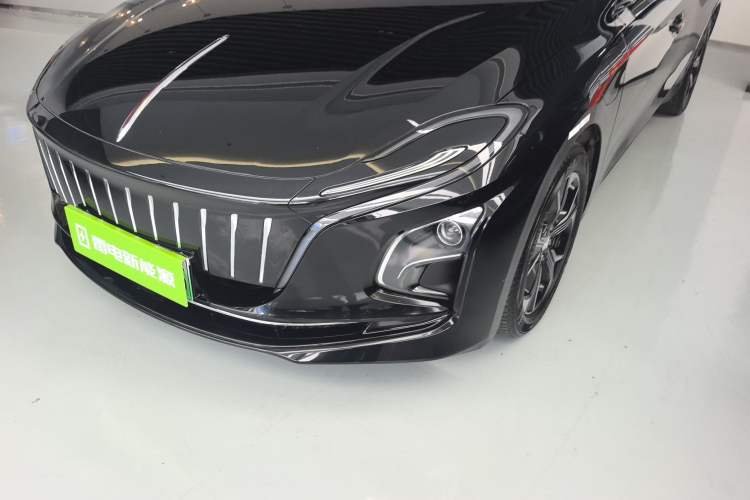 Used Hongqi E-QM5 2023 Revised Version Basic Travel Edition
