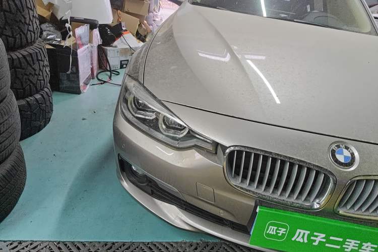 Used BMW 3 Series 2019 320Li Fashion Model Right Front Headlight