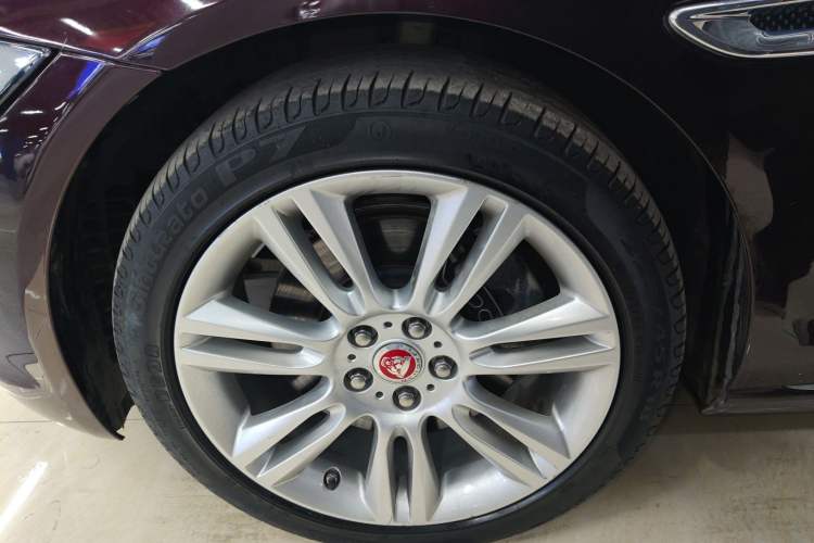 Used Jaguar XEL 2019 2.0T 200 PS Deluxe Edition