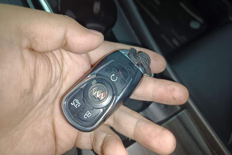 Used Buick LaCrosse 2022 552T Luxury Version