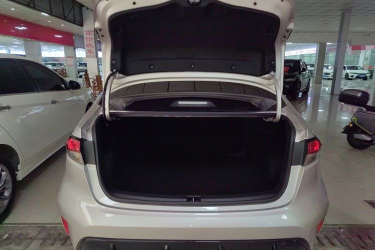 Used Toyota Levin 2023 Smart Electric Hybrid Dual-Engine 1.8L Sport Edition Trunk